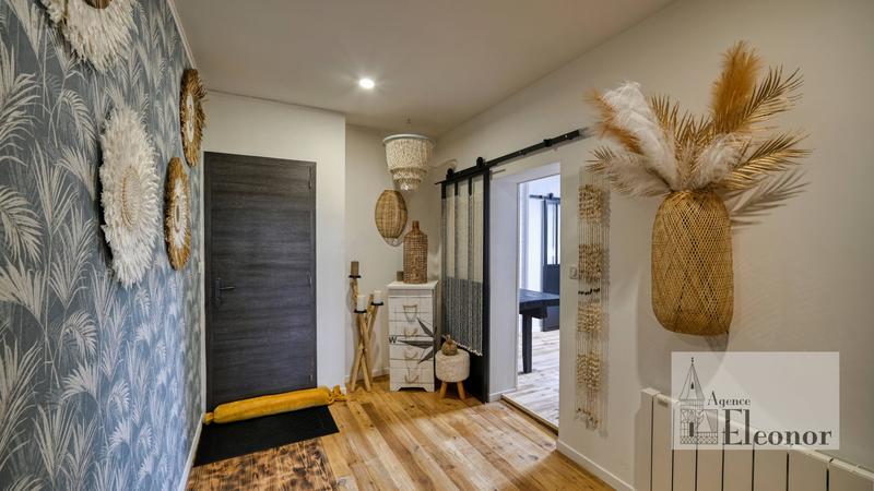 Maison ancienne - 309 m² - 6 pièces