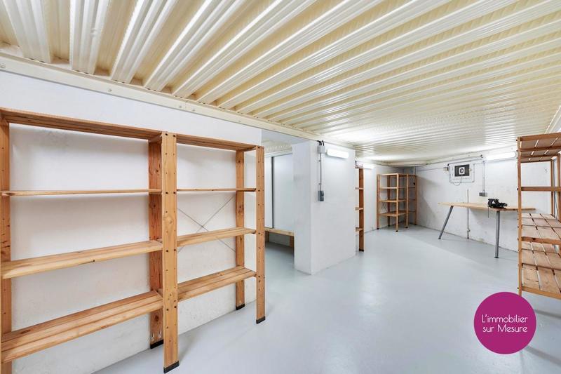 Loft - 150 m² - 4 pièces