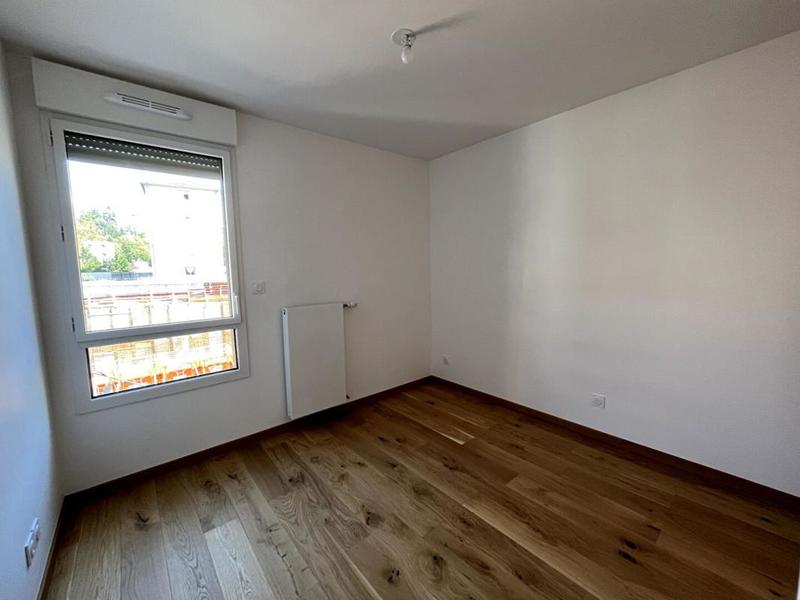 Appartement - 90 m² - 5 pièces