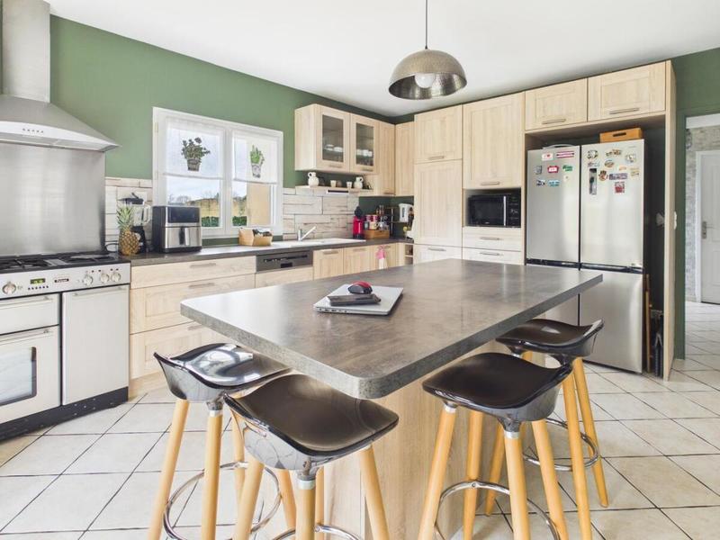 Pavillon - 153 m² - 6 pièces