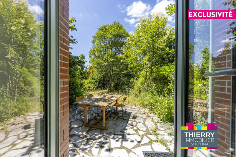 Maison - 180 m² - 6 pièces