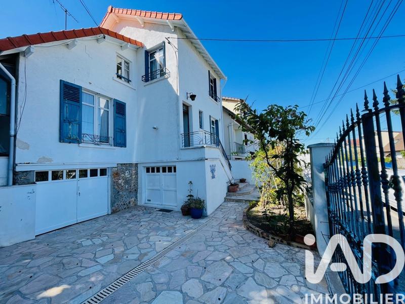 Maison - 88 m² - 5 pièces