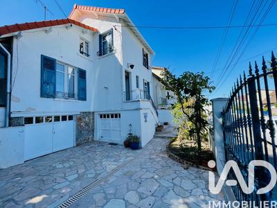 Maison - 88 m² - 5 pièces