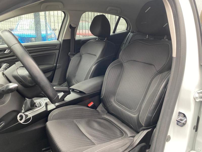 Renault Mégane Business 1.5dci 95cv Carplay/Radars Av-Ar/ Roue de Secours/Feux Auto