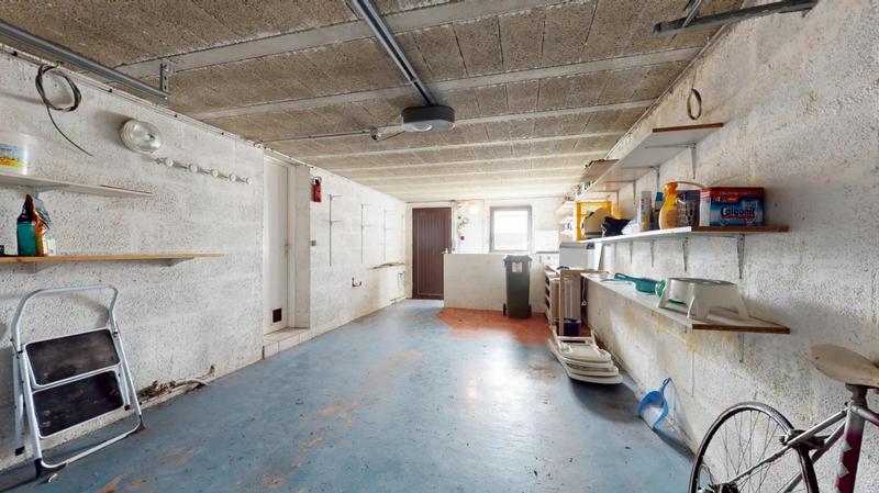 Maison - 182 m² - 7 pièces