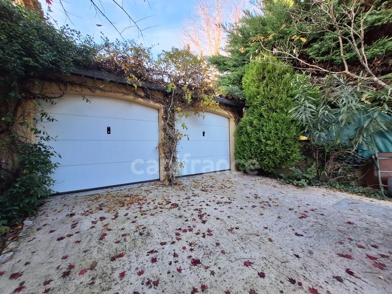 Maison - 192 m² - 7 pièces