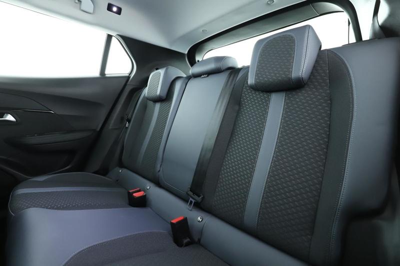 Peugeot 2008 1.5 Blue-HDi Allure Eat8 131 ch