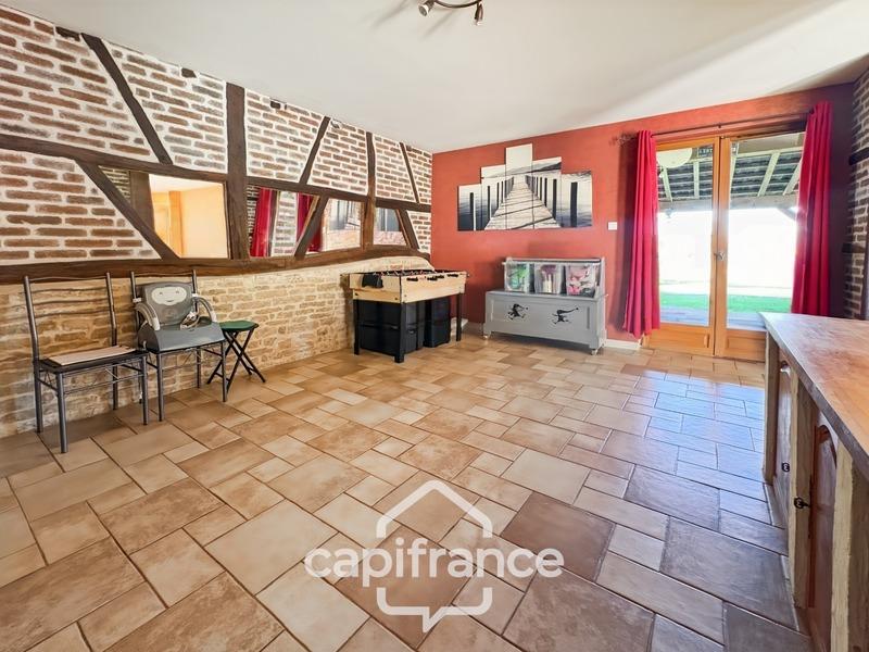 Maison - 143 m² - 6 pièces