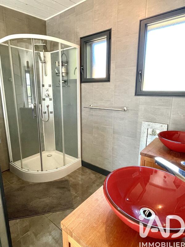 Maison - 103 m² - 4 pièces