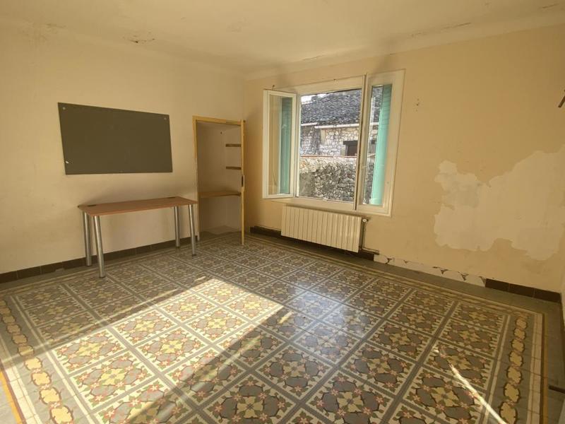 Maison de village - 240 m² - 7 pièces