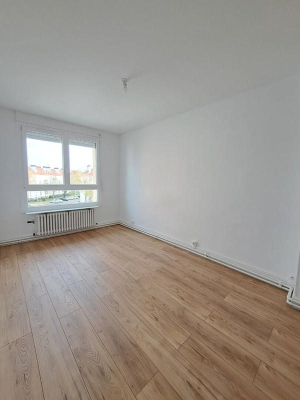 Appartement - 61 m² - 4 pièces