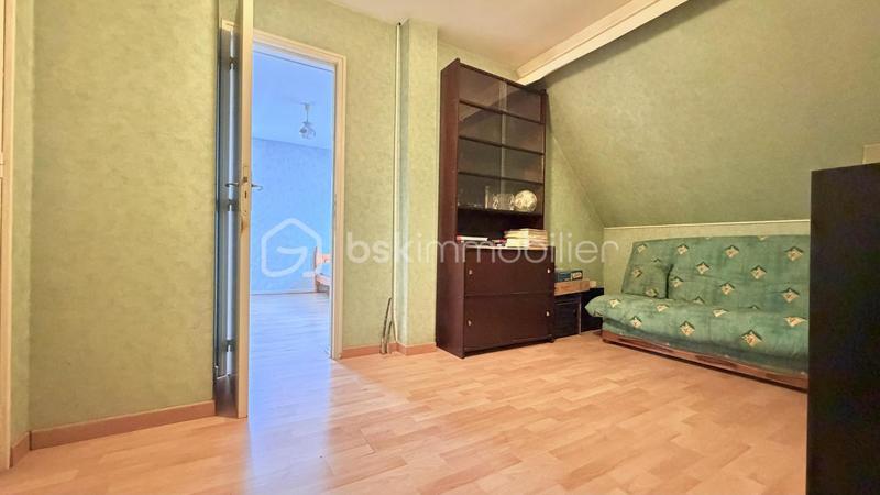 Pavillon - 130 m² - 7 pièces