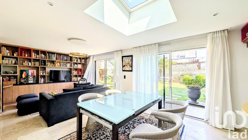 Maison - 185 m² - 7 pièces