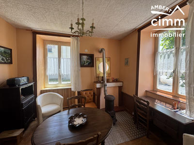 Maison - 131 m² - 13 pièces