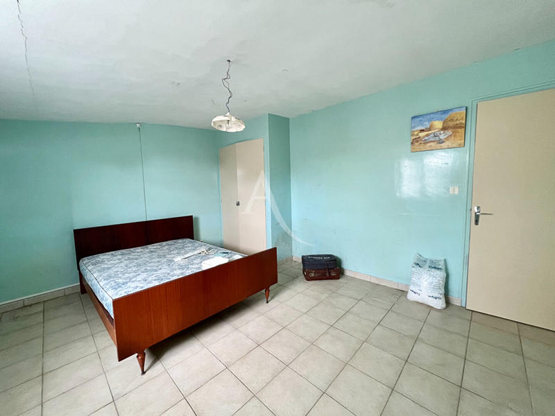 Maison - 206 m² - 8 pièces