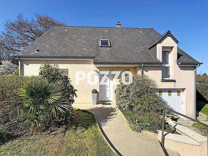 Maison - 109 m² - 5 pièces