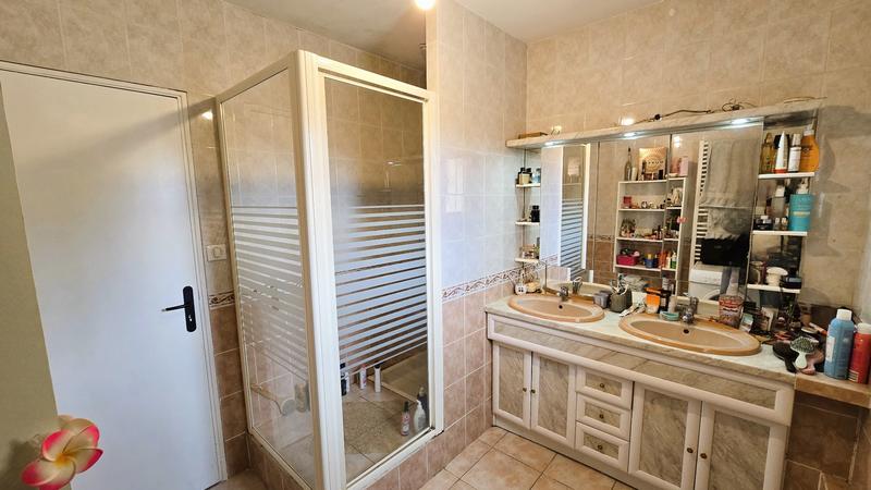 Maison - 195 m² - 6 pièces