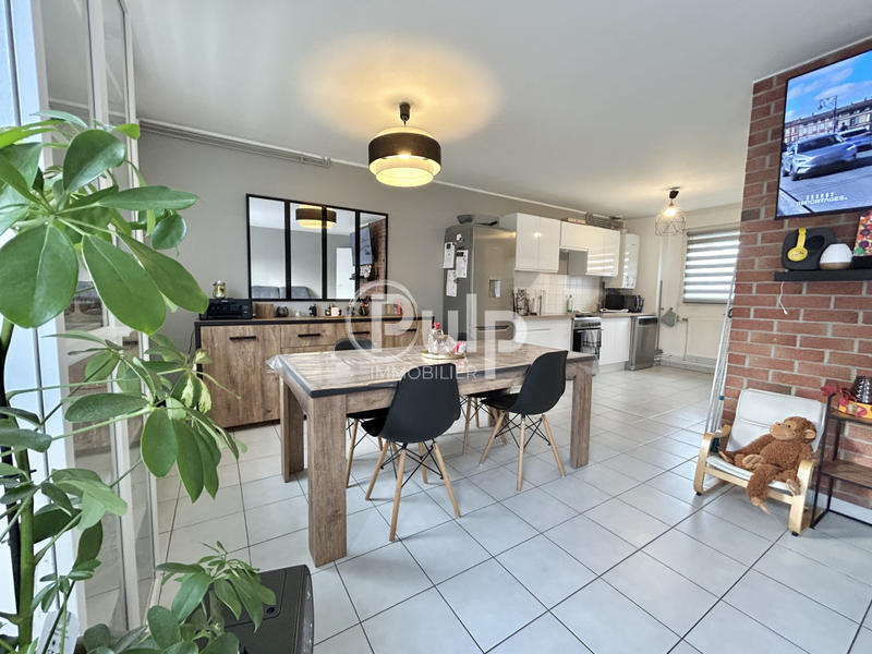 Maison - 70 m² - 5 pièces