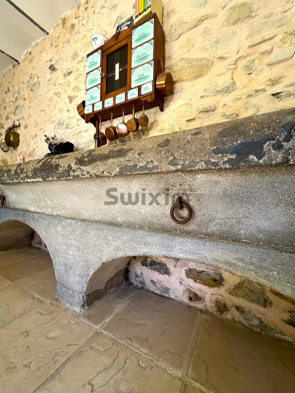 Mas - 423 m² - 12 pièces