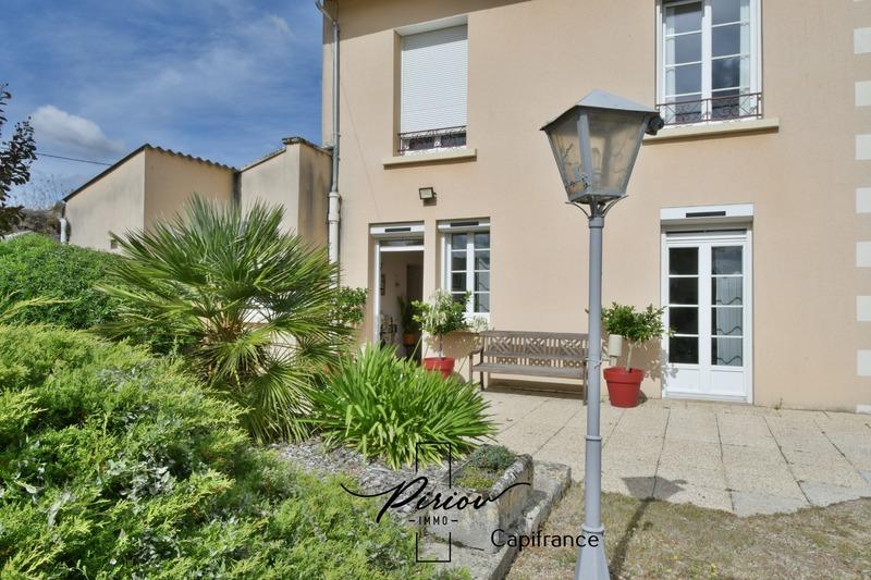 Propriété - 129 m² - 8 pièces