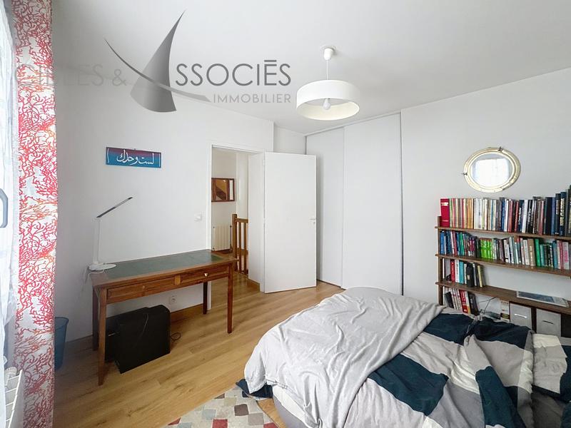 Maison contemporaine - 200 m² - 6 pièces