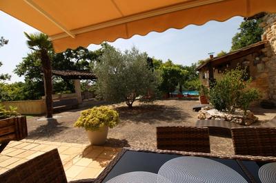 Propriété - 1 m² - 11 pièces