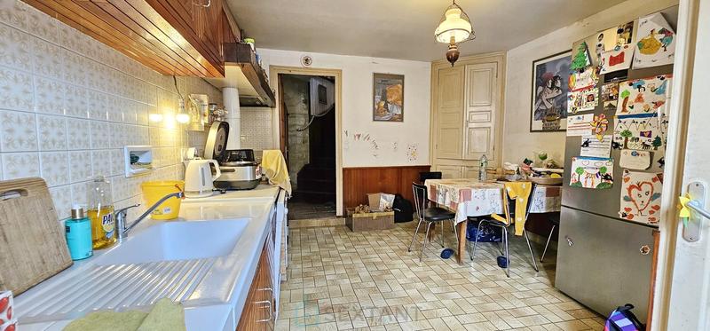 Maison - 142 m² - 7 pièces