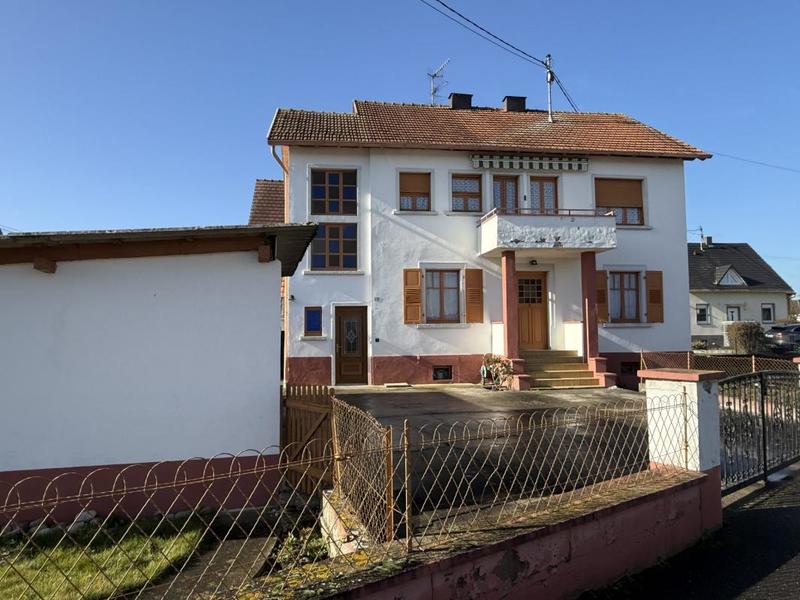 Maison - 137 m² - 6 pièces