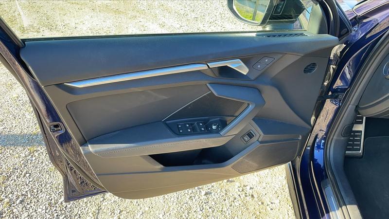 Audi A3 sportback 35 Tdi 150 s-Tronic7 s-Line - Automatique