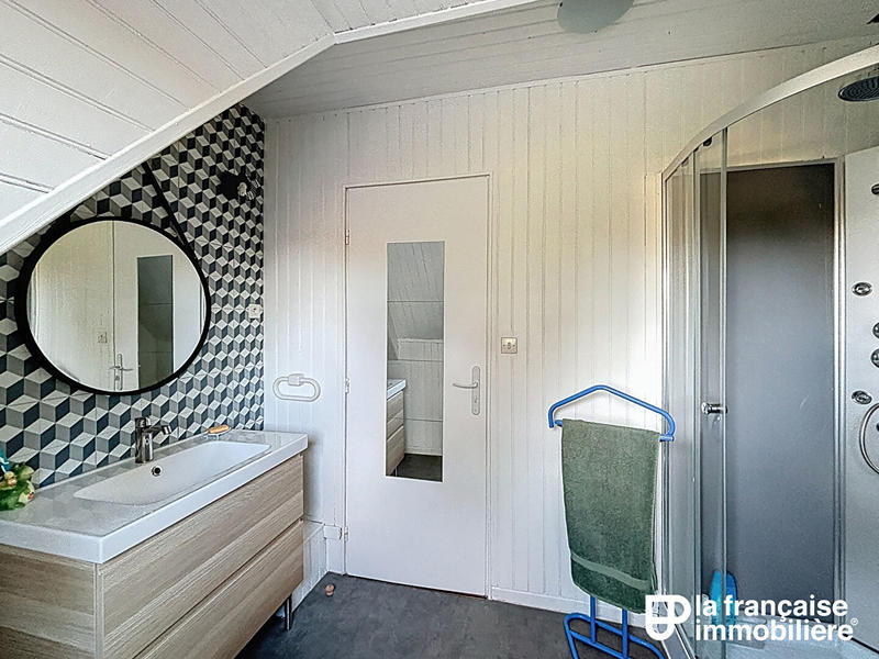 Maison - 121 m² - 5 pièces