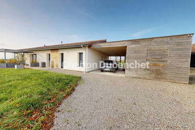 Maison - 157 m² - 6 pièces