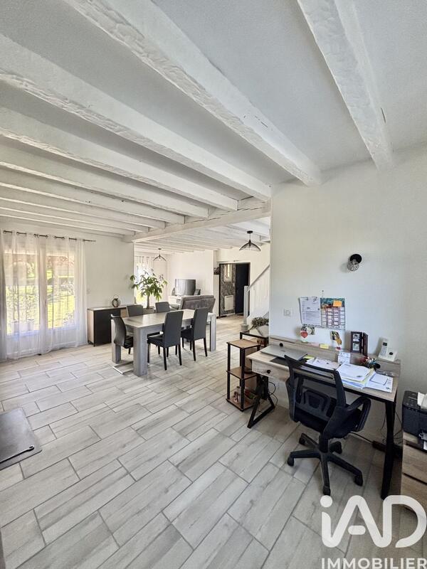 Maison - 107 m² - 5 pièces