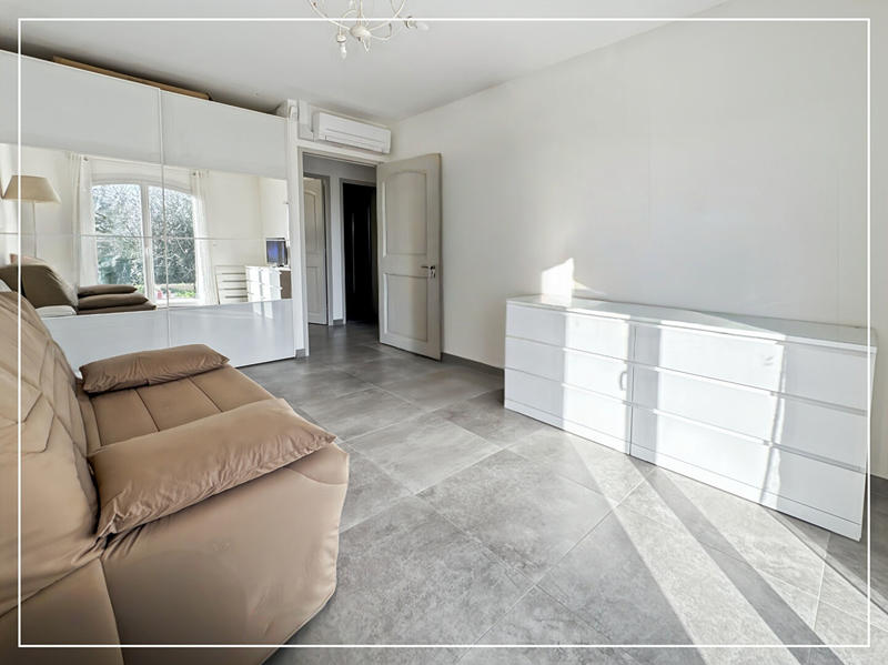 Maison - 142 m² - 5 pièces