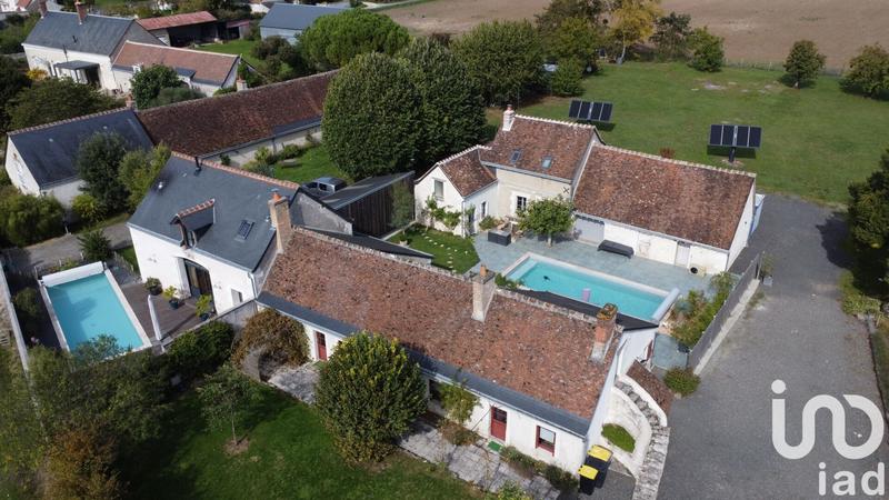 Maison - 325 m² - 12 pièces