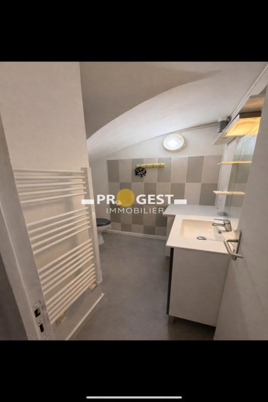 Studio - 30 m² - 1 pièce