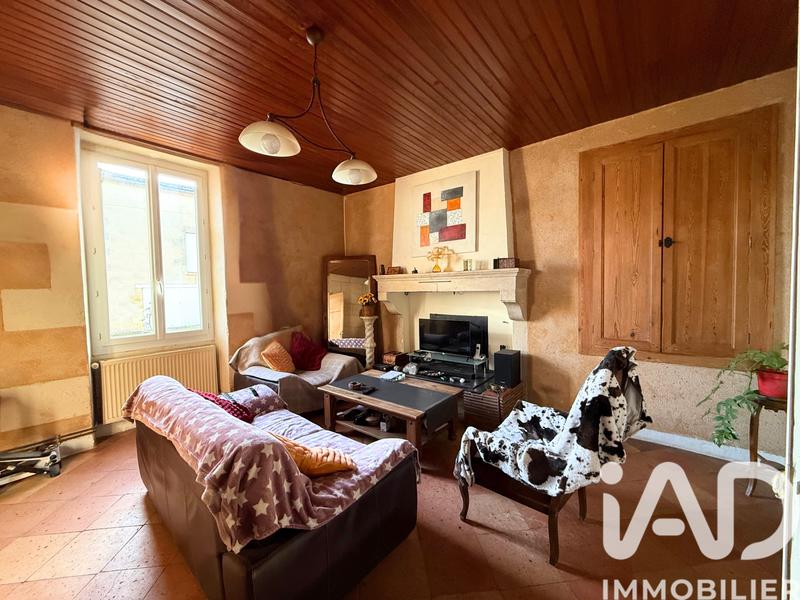 Maison - 245 m² - 7 pièces