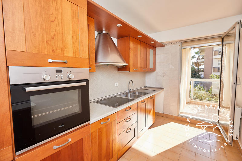 Appartement - 79 m² - 3 pièces