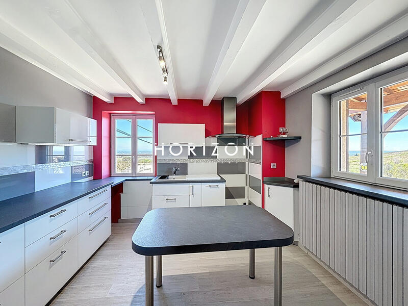 Maison - 119 m² - 6 pièces