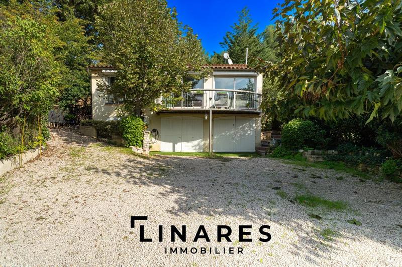 Maison - 130 m² - 4 pièces