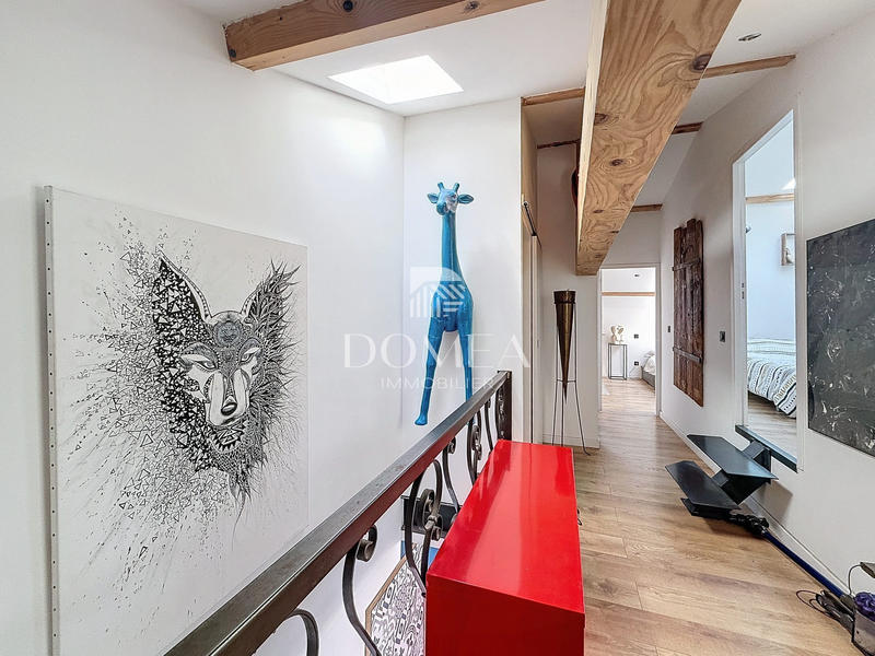 Appartement - 110 m² - 4 pièces