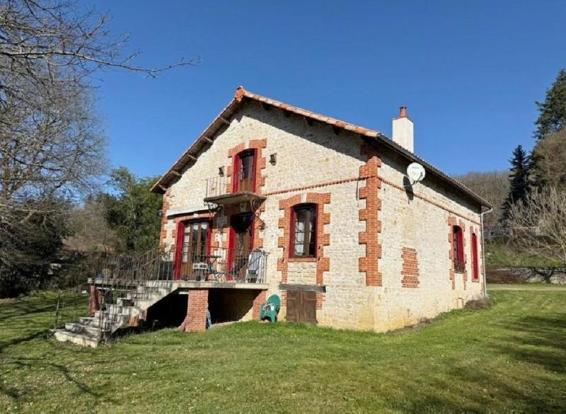 Maison - 172 m² - 7 pièces