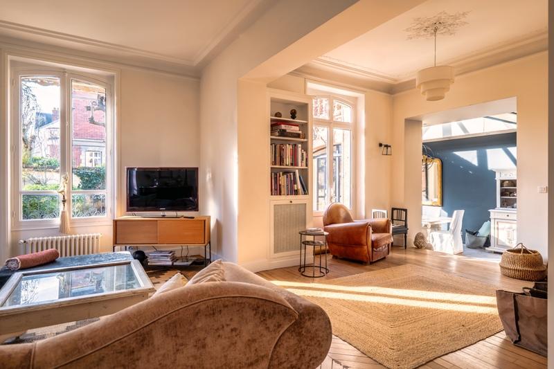 Maison bourgeoise - 235 m² - 8 pièces
