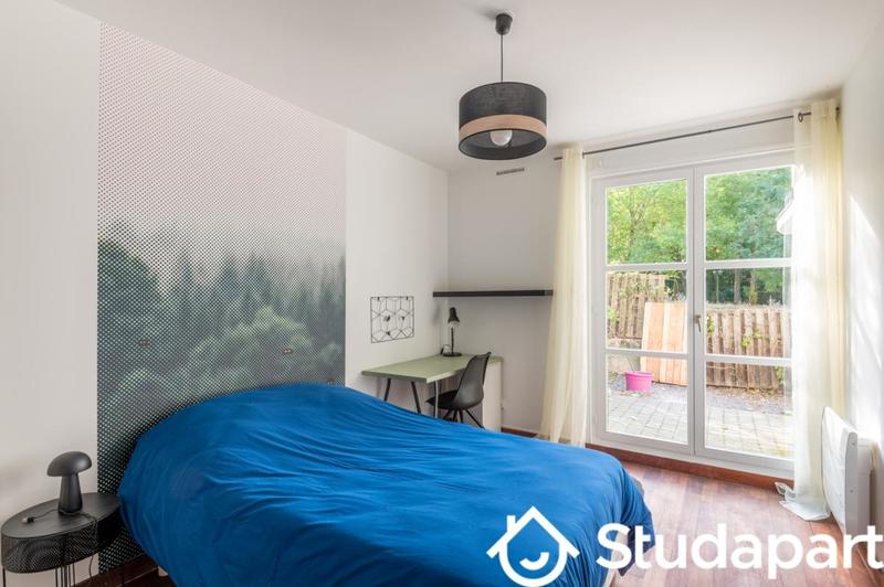 Chambre - 10 m² - 1 pièce