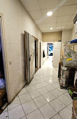 Fonds de commerce - Magasins - 90 m²