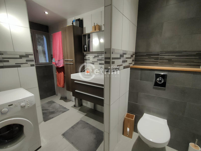 Maison - 87 m² - 3 pièces