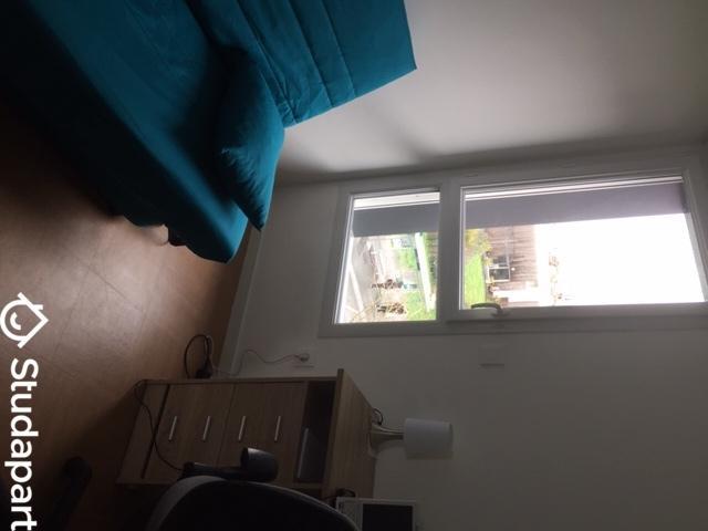 Chambre - 10 m² - 1 pièce