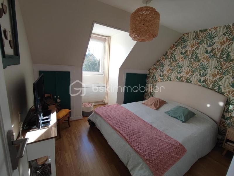 Pavillon - 184 m² - 9 pièces