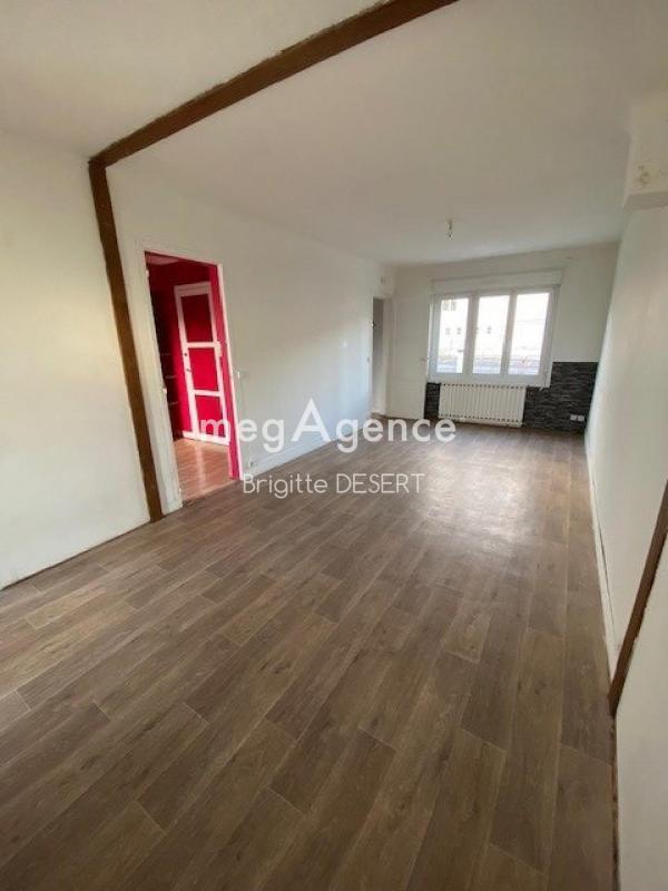 Maison - 84 m² - 5 pièces