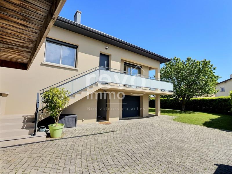 Maison - 187 m² - 5 pièces