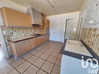 Maison - 98 m² - 4 pièces